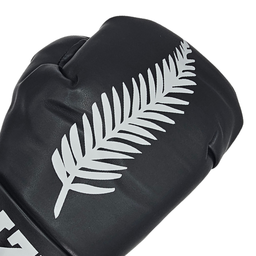 ParShark Driver Head Cover Boxing Glove Silver Fern