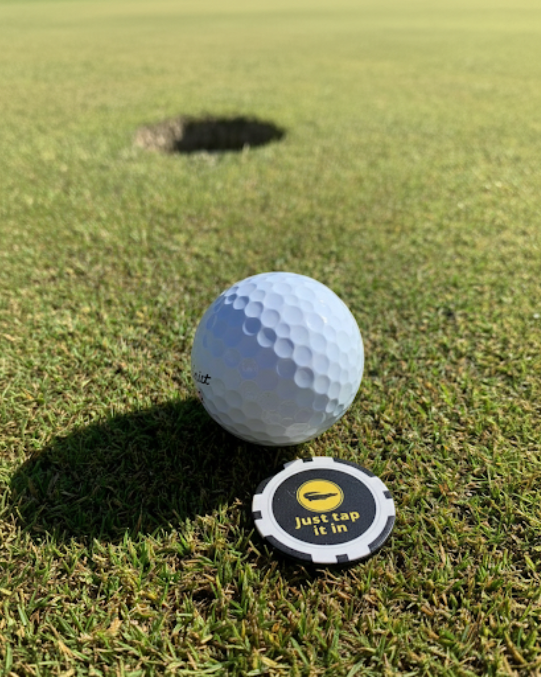 ParShark Golf Marker Poker Chip - Tap it in