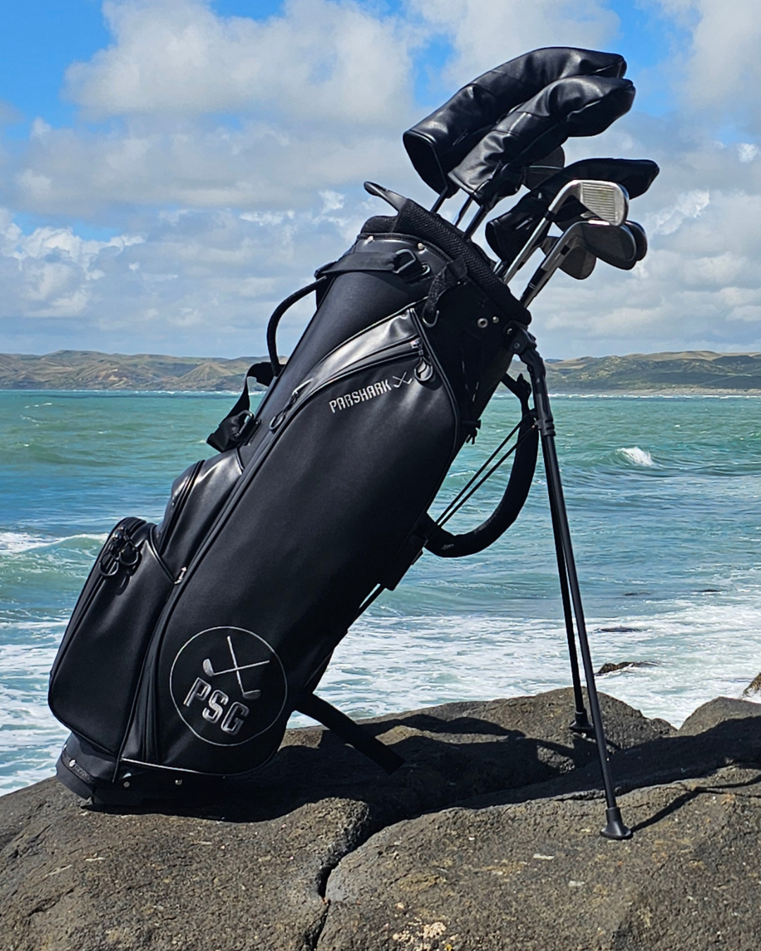 ParShark Stealth Golf Stand Bag