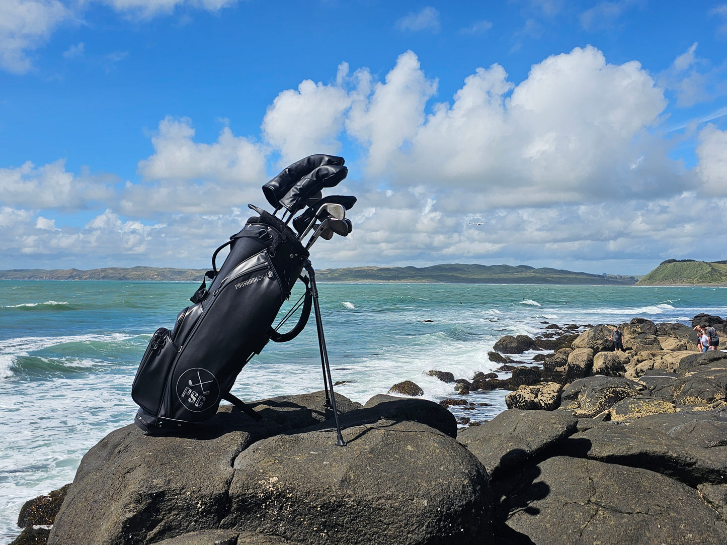 ParShark Stealth Golf Stand Bag