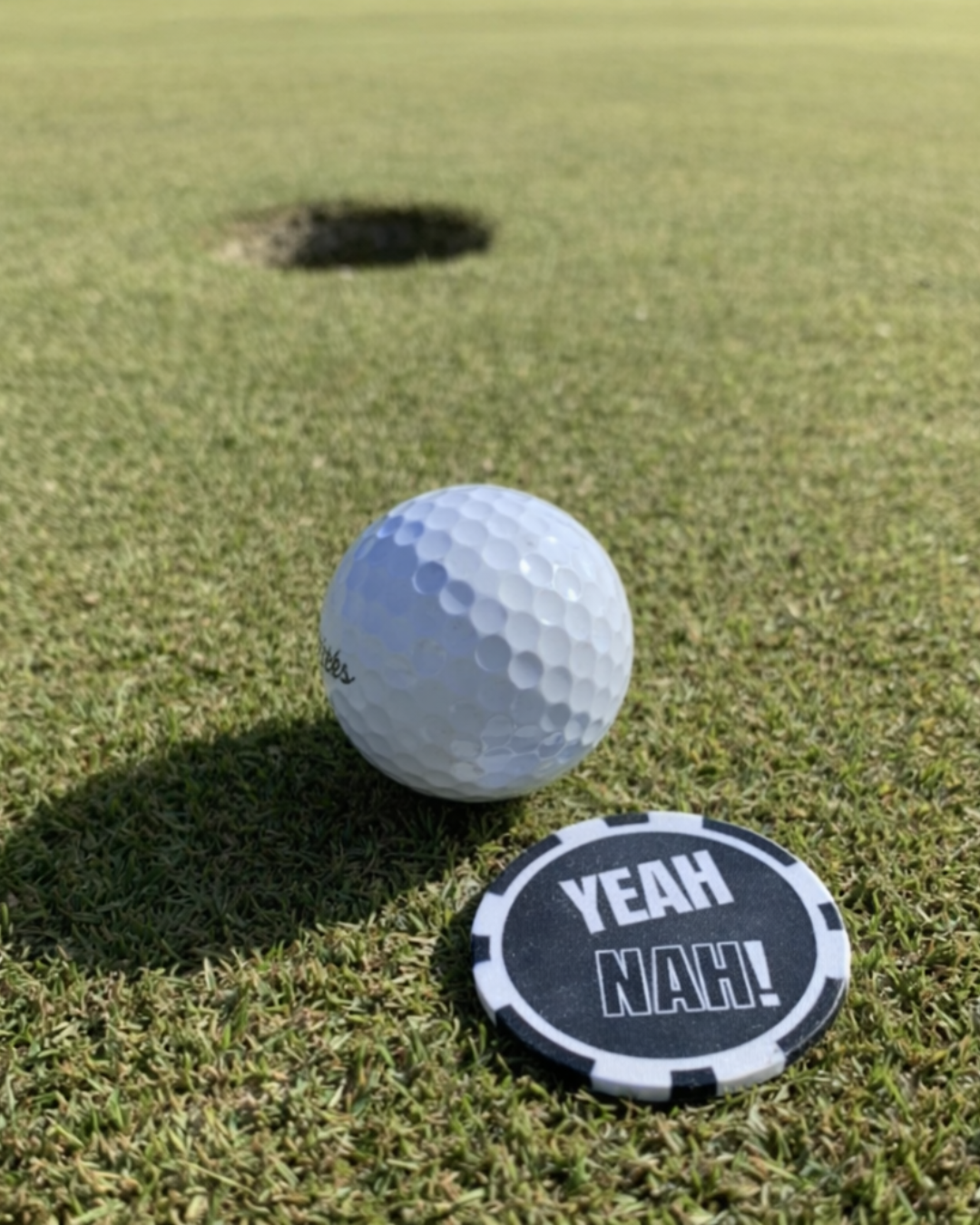 ParShark Golf Marker Poker Chip - Yeah Nah