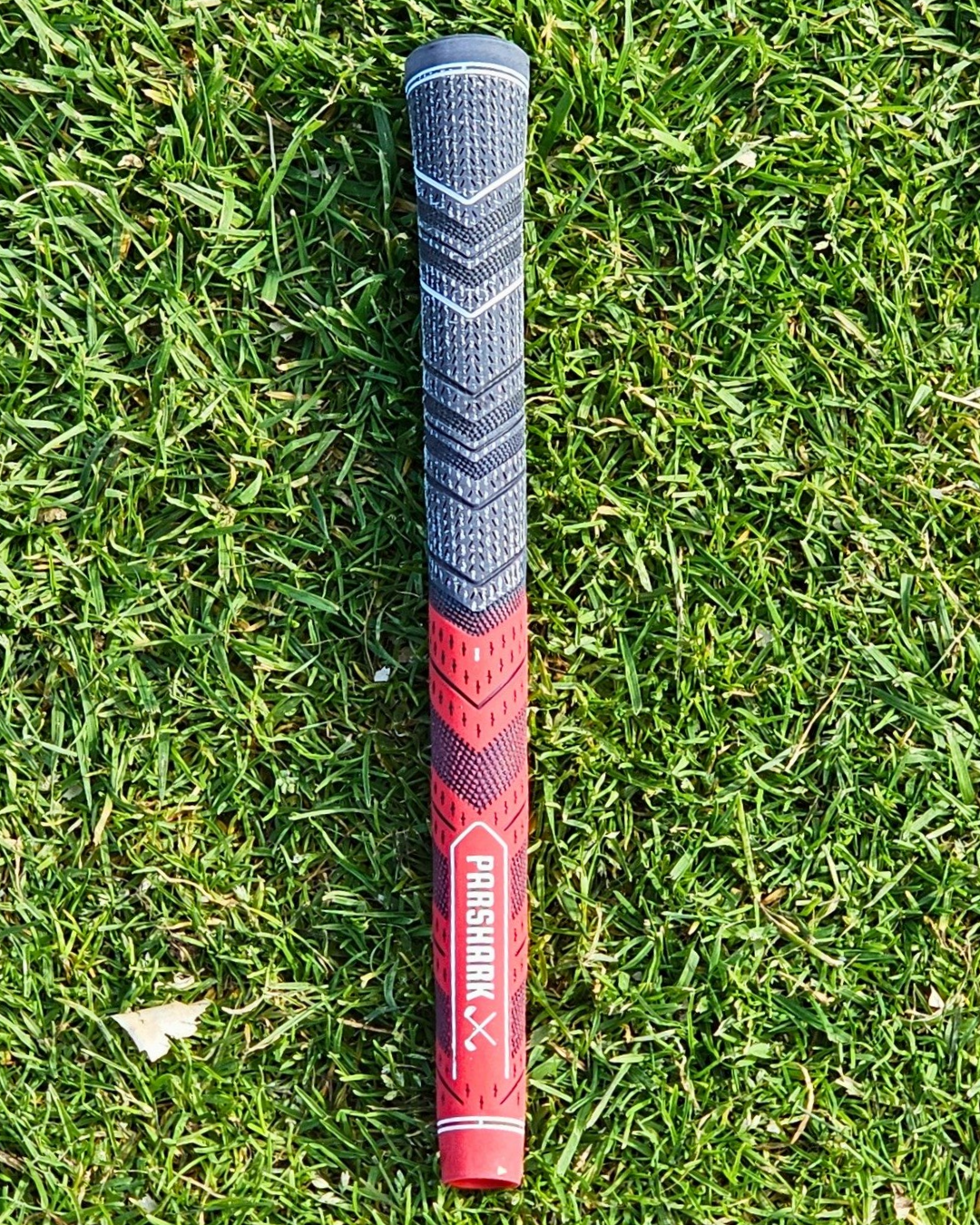 Golf Club Grip Mid Size  ParShark CTRL - Red